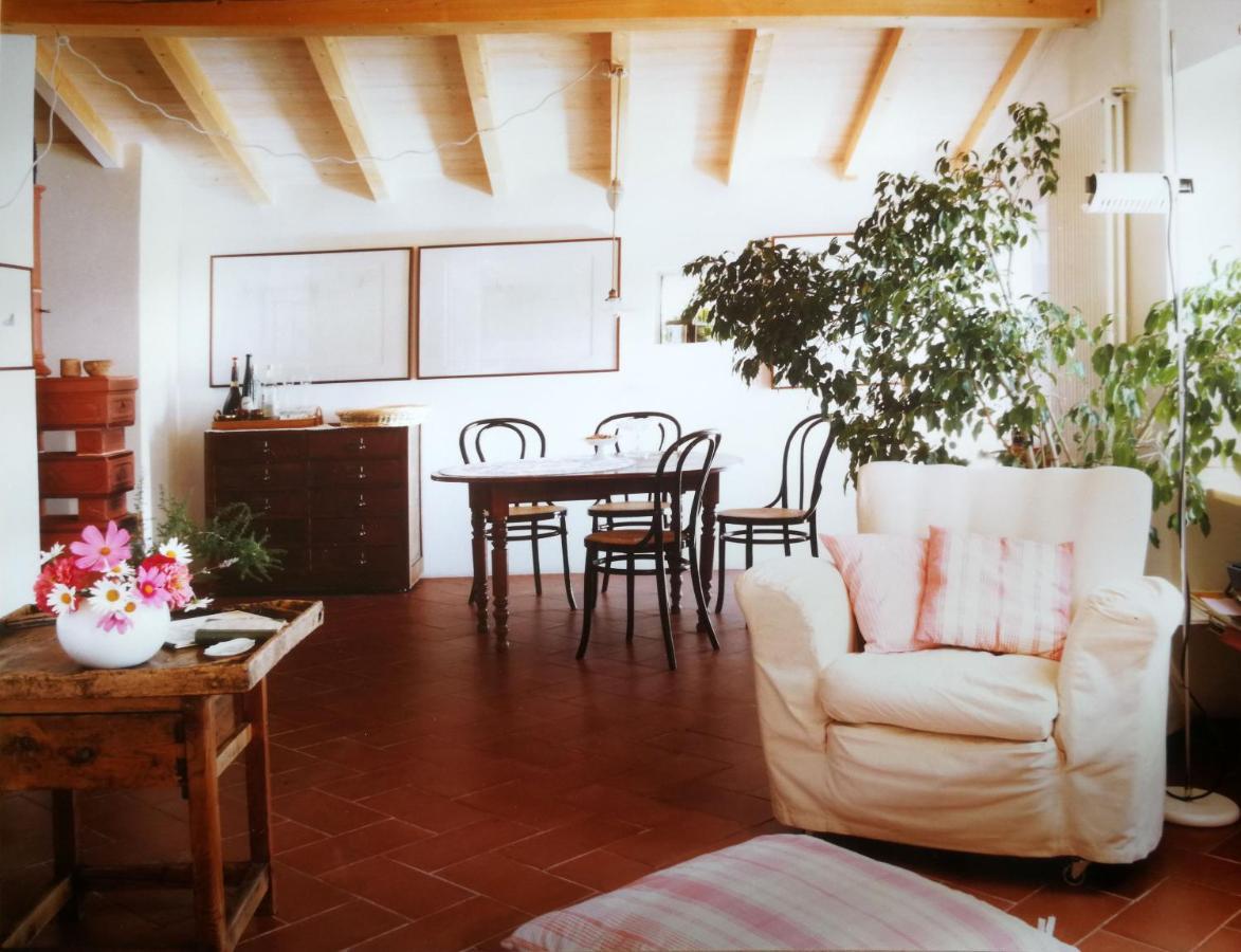 Cottage La Casa Del Pittore Reggimonti Zewnętrze zdjęcie