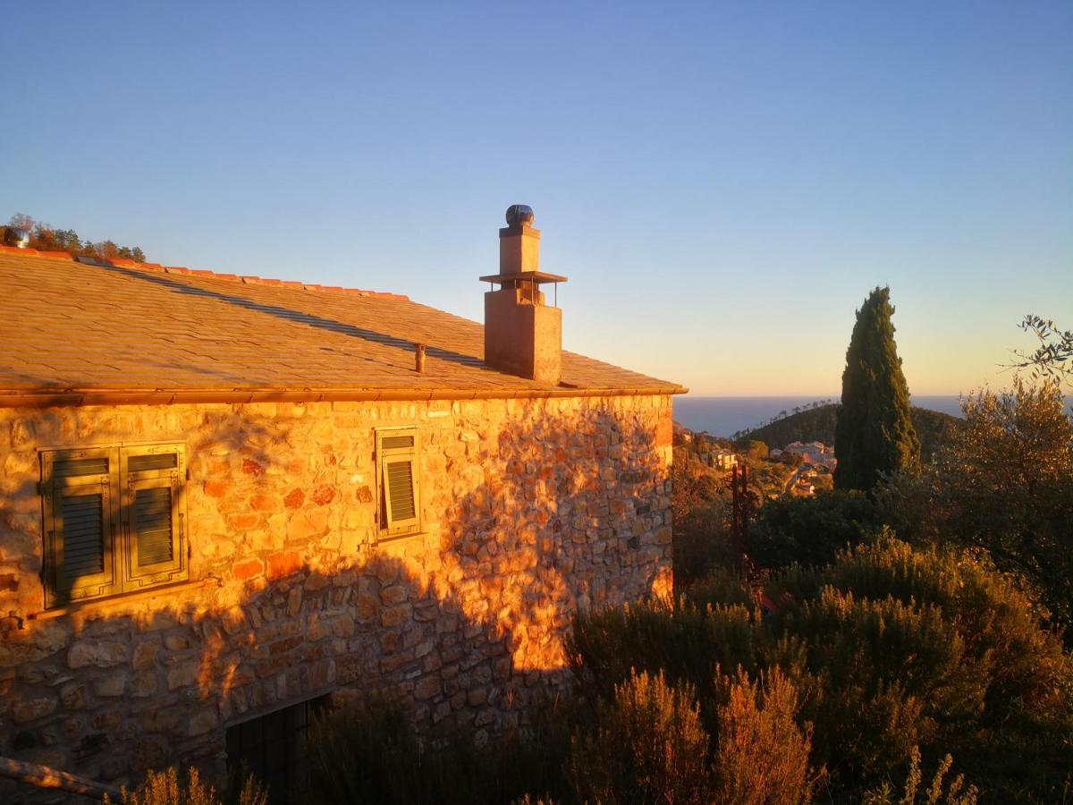 Cottage La Casa Del Pittore Reggimonti Zewnętrze zdjęcie